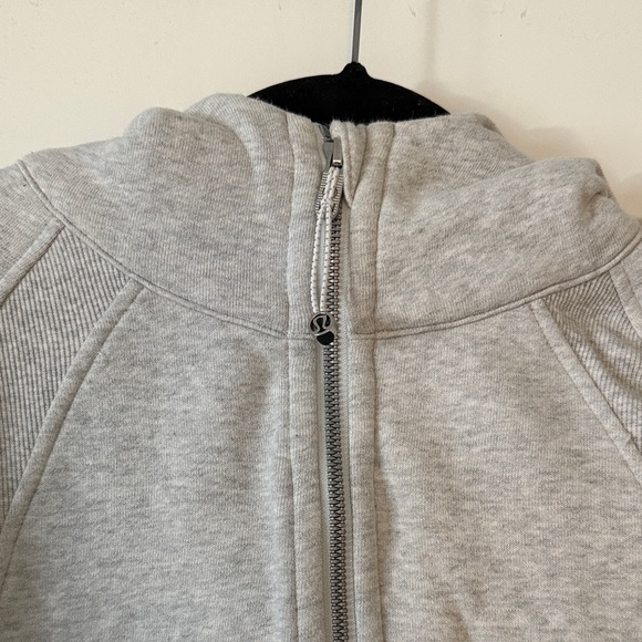 Lululemon Heather Greay Quarter Zip Cropped Hoodie - Picture 2 of 5